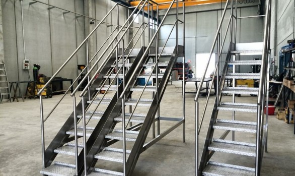 Escaleras aluminio